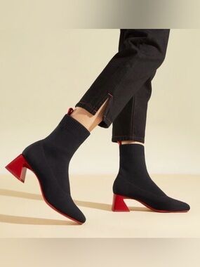 VIVAIA Square-Toe Water-Repellent Block Heeled Boots (Regina Pro). EU 42